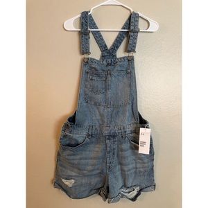 SOLD//H&M bib short overalls